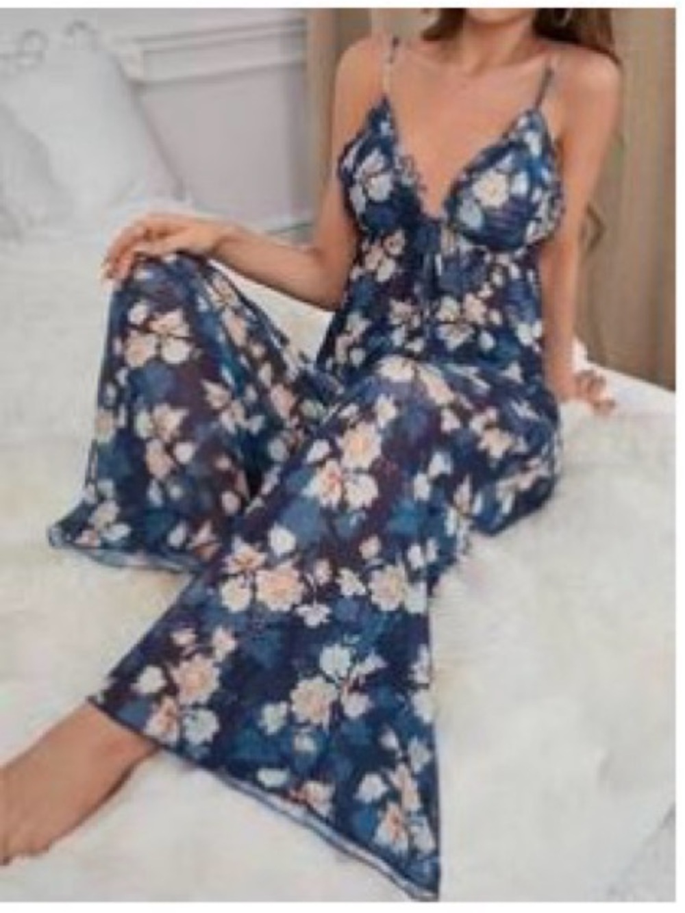 SHEIN Navy Floral Lace-Trim Spaghetti-Strap 2 piece sleeping set brand new